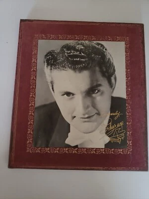 SincerelyLiberace , 1954Liberace 2 X 10" vinyl 33 RPM Columbia records BL 501 NM - Image 1 of 4