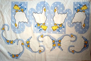 DUCK cut and sew 100% cotton fabric oven gloves pot holders applique blue yellow - Picture 1 of 5