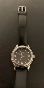 Vintage Timex Elevated Woman Wrist Watch Black Leather Date Diamond WR N Battery - Picture 1 of 7