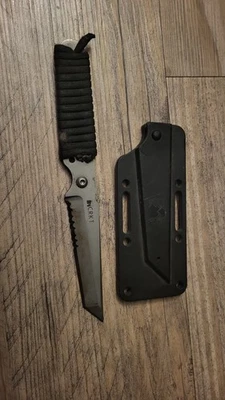 Faca de aço inoxidável CRKT Stiff Kiss 7,3" Ed Halligan projetada 2310 Tanto - Imagem 1 de 4