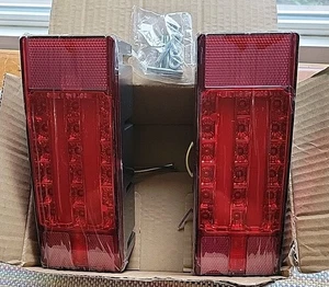 Left+Right LED Waterproof Red Trailer Boat RV Rectangle Turn Tail Lights - Picture 1 of 7