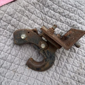 Vintage Pintle Hitch  5 T Ton HEAVY  Jeep. MILITARY W/ Bracket - Picture 1 of 10