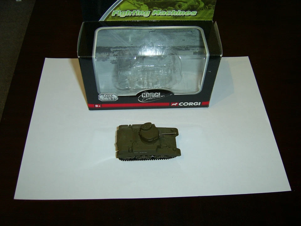 CORGI FIGHTING MACHINES CS90552 M3 STUART TANK CO.B DEC 1941 - Image 1 of 1