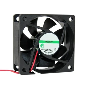 EEC0382B2-000U-A99 Lüfter: DC axial 24VDC 120x120x38mm 197,2m3/h 44dBA L: 330mm - Bild 1 von 1