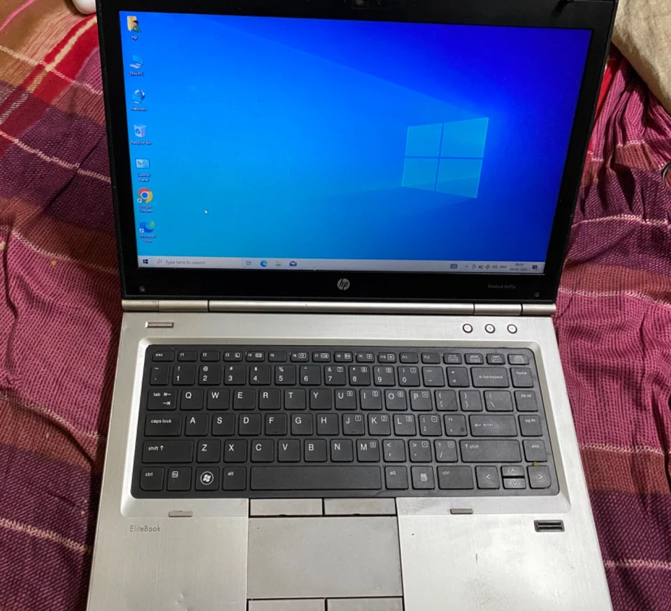 HP ‎‎Elitebook 8470P 14 inch (500GB, Intel Core i5 4th Gen., 2.6GHz, 8GB)... - Image 1 of 1