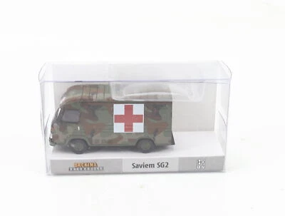 Brekina H0 14636 Modellauto Militärfahrzeug Saviem SG2 Militär Sanitäter 1:87 - Image 1 of 2