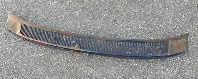 1985 86 1987 年道奇 D100 D150 D350 RAMCHARGER WINDSHIELD WIPER GRILLE COWL — 第 1/4 张图片