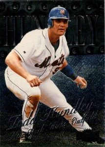 1999 Metal Universe #162 Todd Hundley - Picture 1 of 2
