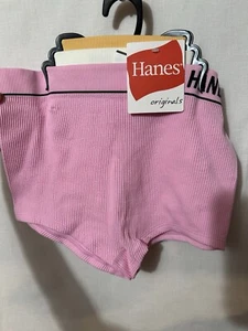 Hanes Panties, M, 3 Pack - Picture 1 of 3
