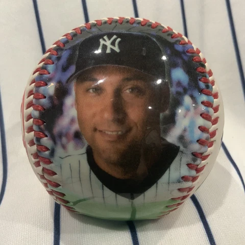 New York Yankees 2003 Derek Jeter Souvenir baseball collectible ball Cover
