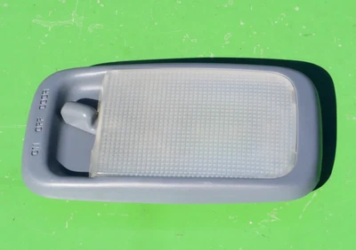 CONJUNTO CARCASA LUZ DOMO TOYOTA CELICA 90-93 81240-20110-04 OEM LÁMPARA HABITACIÓN AZUL Foto 1 de 4