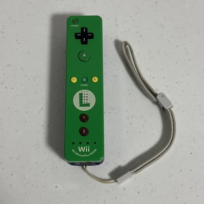 Mando a distancia Luigi Nintendo Wii Motion Plus OEM Luigi Verde RVL-036 PROBADO Foto 1 de 4