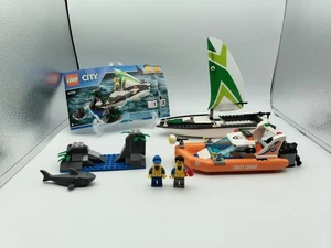 LEGO City 60168 - Segelbootrettung - 100% vollständig + Anleitung - OHNE Karton - Bild 1 von 8