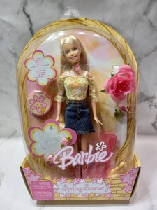 Muñeca Barbie Escena Primavera Mattel H8252 NRFB Accesorios Sueltos En Caja 2005 Nueva - Imagen 1 de 7