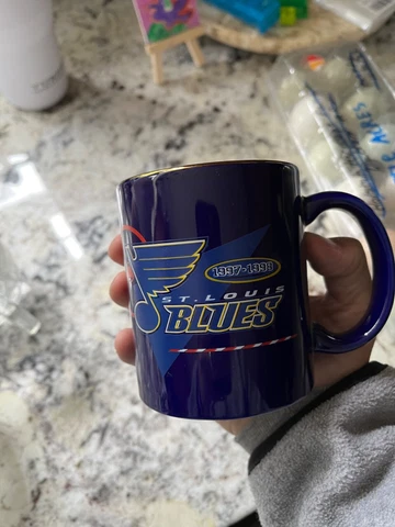 1997-98 St. Louis Blues Coffee Cup Mug giveaway Cover