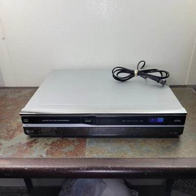 LG LRY-517 DVD Player Recorder & VCR Combo DVD/VCR VHS - Image 1 of 4