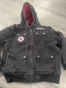 Giacca nera a scatto grande tela trapuntata fodera rossa cappuccio logo bandiera abbigliamento da lavoro XL - Foto 1 di 11