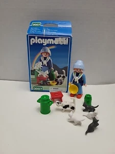 Playmobil # 3007 Milchmädchen mit Katzen, Vintage, 1998, Malta siehe Beschreibung  - Bild 1 von 4