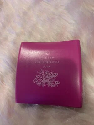 Jafra The Pretty Collection Eyeshadow Trio Firenze - Image 1 of 3