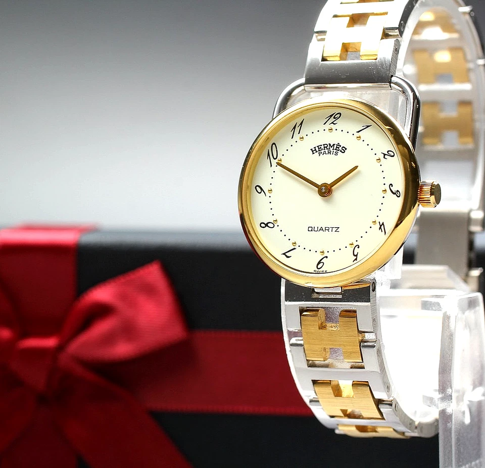 [Casi COMO NUEVO] Reloj para mujer Hermes Arceau 24 mm esfera marfil Qz de Japón Foto 1 de 4