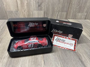 2001 Racing Champions 1:24 Dodge Motorsports Dodge Dealers '01 Intrepid R/T - Picture 1 of 10