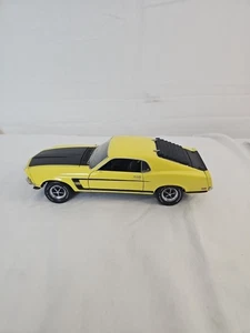 Yellow 1969 Mustang Boss 302, Franklin Mint 1:24 Scale. - Picture 1 of 11