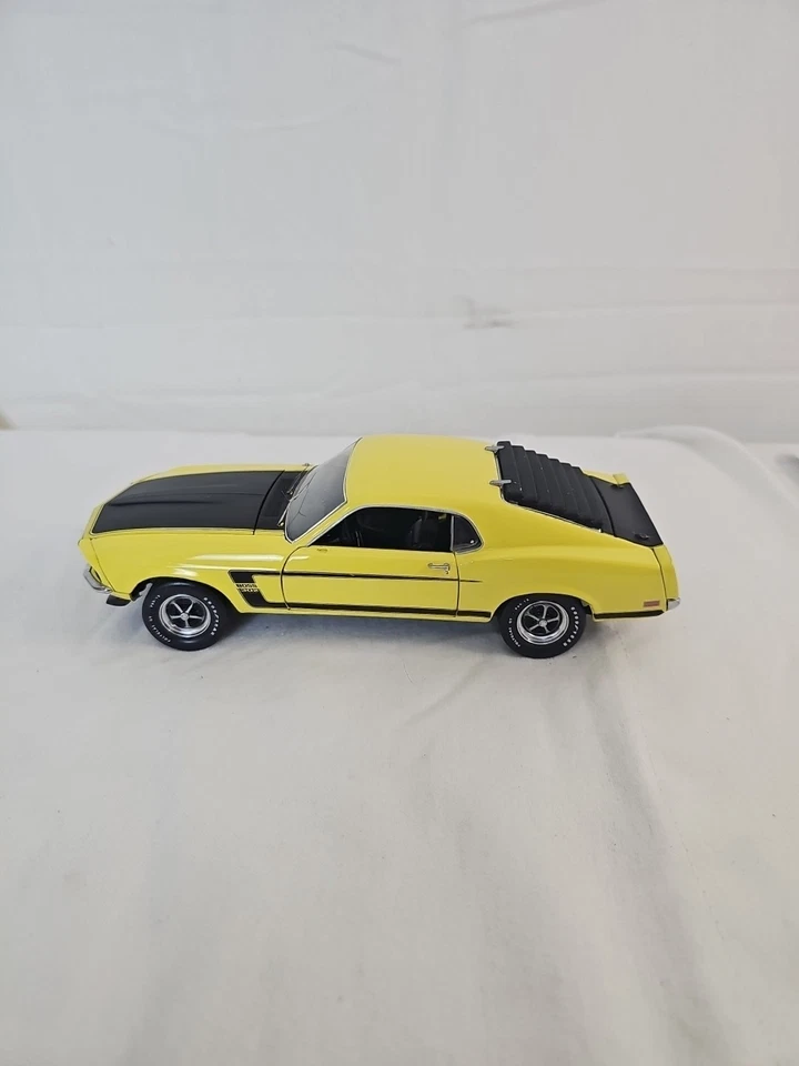 Mustang Boss 302 1969 amarillo, Franklin Mint escala 1:24. Foto 1 de 4