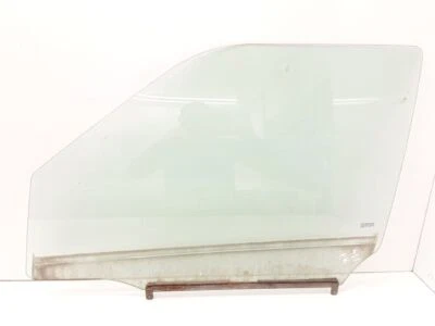 Cristal ventana puerta delantera izquierda suzuki swift mk1 1.3i 68kW 4/5D 2006 43R00351 Foto 1 de 4