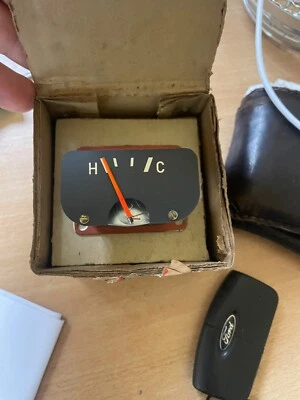 Новый из старых запасов датчик температуры Toyota Tiara 83410-20020 - Изображение 1 из 4