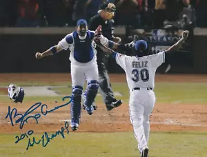 BENGIE MOLINA TEXAS RANGERS 2010 AL CHAMPS ACTION SIGNIERT 8x10 - Bild 1 von 1