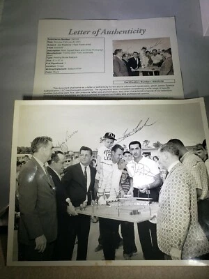 JOE PEPITONE,TOM TRESCH, SIGNED 8x10 B&W PHOTO NEW YORK YANKEES  JSA - Image 1 of 4