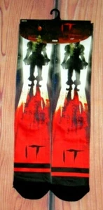 MENS IT THE MOVIE PENNYWISE CREW SOCKS (SHOE SIZE 8-12) - Picture 1 of 1
