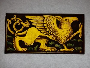Stained glass GOLD GRIFFiN Beautiful HAND PAINTED Kiln fired 210x105mm Antiq st - Picture 1 of 1