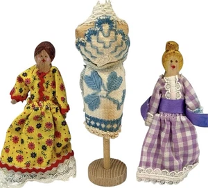 Vintage Handmade Clothespin Dolls Wood Dress Form Dollhouse Lot of 3 Miniatures - Picture 1 of 12