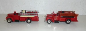 CORGI / FIRE HEROES / 2 MODELLAUTOS / MACK B PUMPER / FEUERWEHR / #2492# - Bild 1 von 3