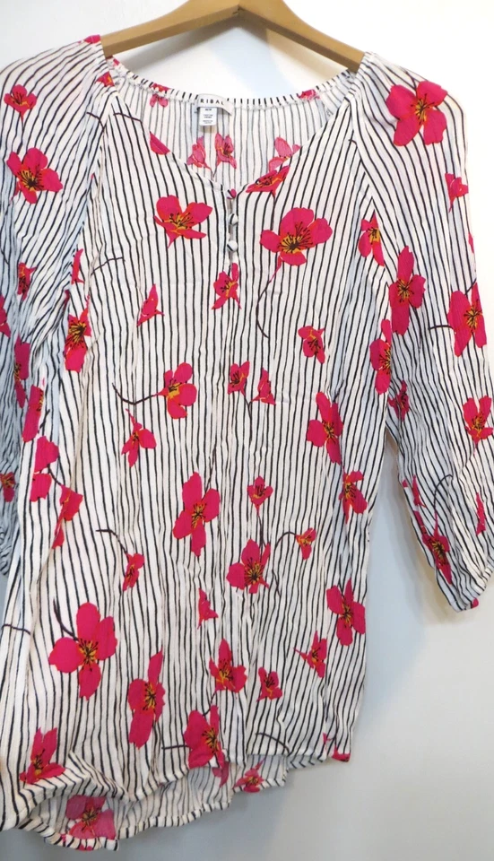 Camisa Tribal Mujer Mediana Rosa Negra Blanca Floral Rayas Manga 3/4 Colorida Foto 1 de 4