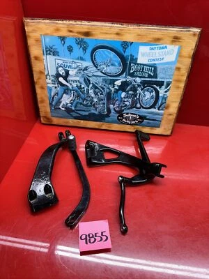 Juego de montaje de clavija de pie de control medio Harley M8 Streetbob Street Bob cambio de pedal de freno  Foto 1 de 4