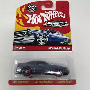 1992 Ford Mustang 1/64th Modern Classics Diecast 40th Anniversary Hot Wheels - Picture 1 of 10
