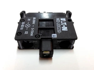 Eaton Moeller M22-LEDC230-W Fijación Suelo LED Blanco 216566 - New model  - Imagen 1 de 5