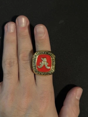 Anillo de campeonato de fútbol americano de la Universidad de Alabama 1999 FedEx Orange Bowl Foto 1 de 4