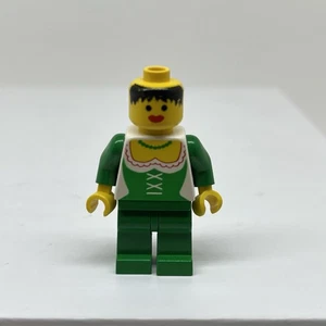 LEGO FORESTWOMAN MINIFIGURE VINTAGE CASTLE FIG FROM SET 6071 Incomplete Damaged - Picture 1 of 8
