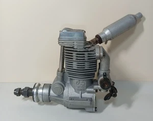 O.S. FS-70S 11.50cc 4-stroke glow engine with muffler, used for R/C airplane f/s - Picture 1 of 10