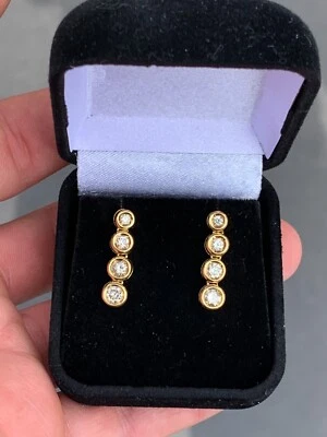 18ct gold diamond 1ct earrings boxed - Image 1 of 4