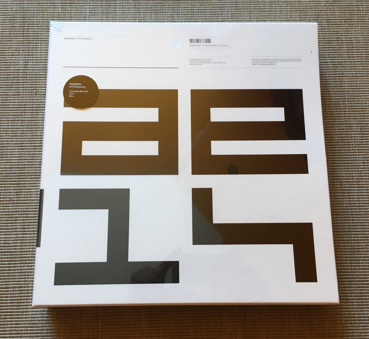 オウテカ Autechre NTS Sessions CDボックス Amazon.co.jp