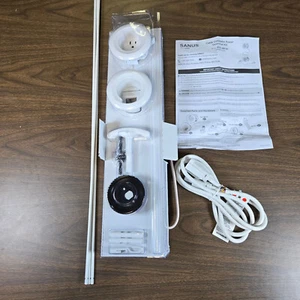 Kit de alimentación en pared Sanus BSA-IWP701-W1 gestión de cables AV blanco cine en casa - Imagen 1 de 6