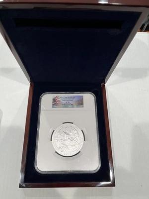 2017-P Ozark Riverways ATB 5 oz Silver  :  NGC SP70 First Releases With Case - Image 1 of 4
