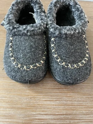 Kamik Cozy Cabin 暖懒人拖鞋,5 码 婴儿 学步儿童 灰色 — 第 1/4 张图片