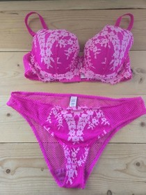 Victoria's Secret Dream Angels Lined Demi Bra 36c Matching Bottom XL Hot Pink...
