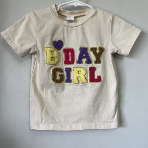 B’day Mädchen T-Shirt Geburtstag 2-3 Jahre Kleinkind Party beige Rundhals Patches Tee - Bild 1 von 13