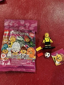Lego 71037 Minifigure Series 24 Soccer Football Referee - Picture 1 of 3